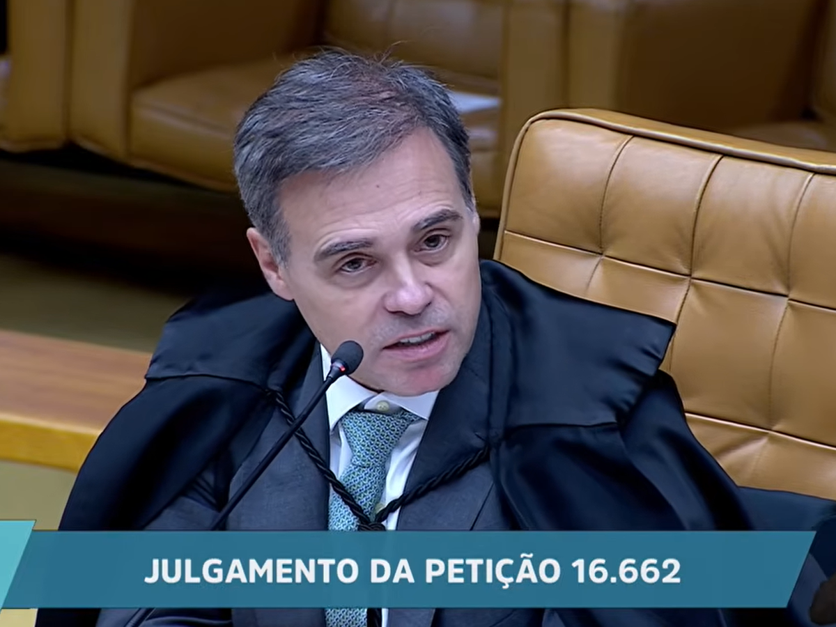 Mendonça rejeita ação de Zé Trovão contra aumento do Bolsa Família pelo governo Lula