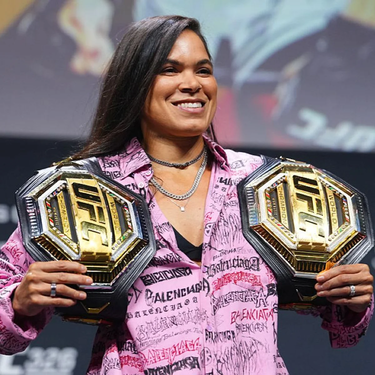UFC 334: card terá retorno de Amanda Nunes e cinturão dos pesos-pesados