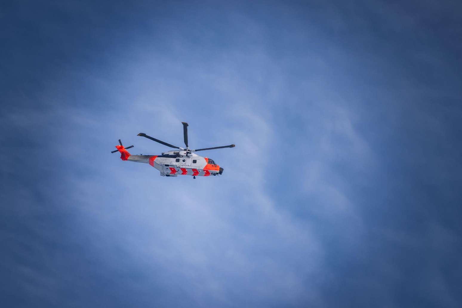 Os testes do Jammertest inclu&iacute;ram exerc&iacute;cios com helic&oacute;pteros de resgate noruegueses