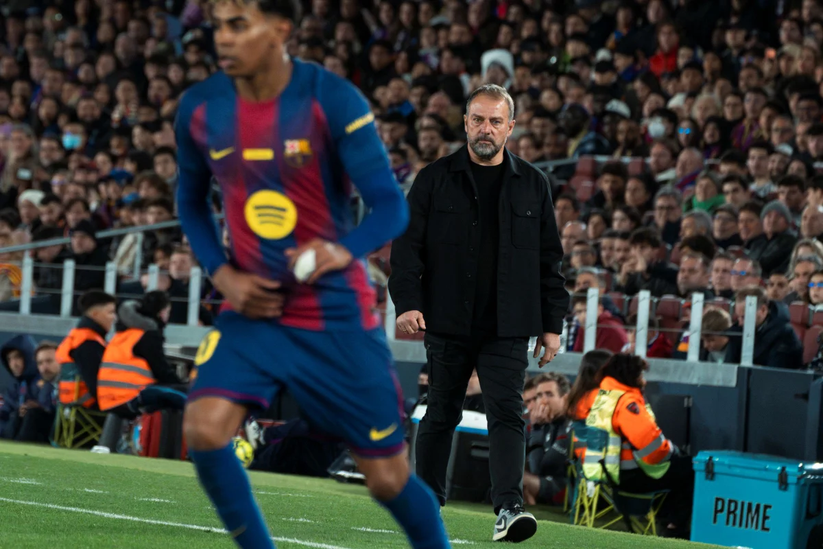 Hansi Flick defende declaração de Yamal sobre Bola de Ouro: "Vou apoiá-lo"