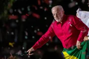 Presidente Lula durante ato de campanha em Ceilândia (DF)
