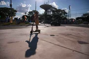Reformas “apagam” do cenário icônicas pedras portuguesas de Ceilândia - imagem 5