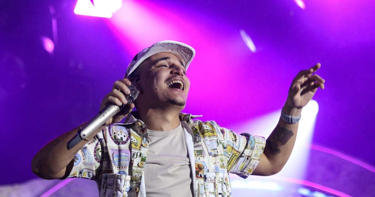Coala Festival atrai casais jovens e famílias para curtir sucessos da MPB