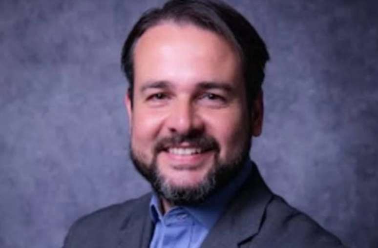 André Castro anuncia pré-candidatura à presidência do Corinthians
