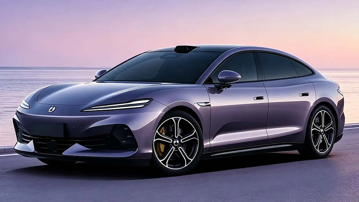 Sedã de luxo da BYD promete autonomia capaz de quebrar recorde mundial