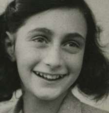 Diário teve quatro versões, sendo a segunda uma revisão feita pela própria Anne com esperança de ter seu relato publicado Foto: Anne Frank Museum / BBC News Brasil