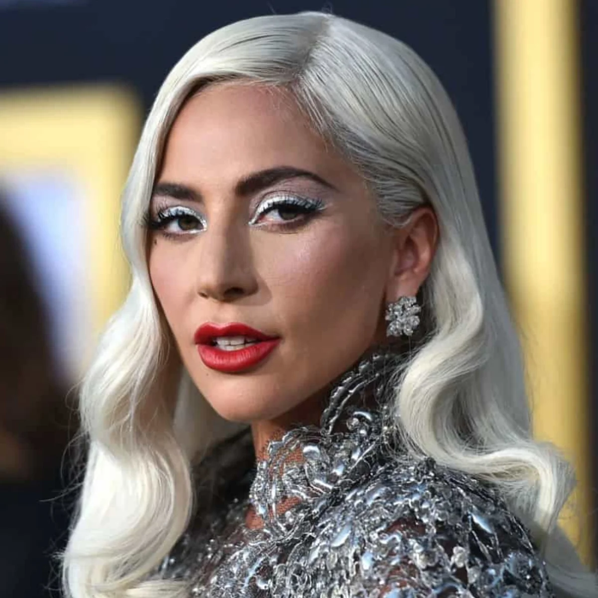 Lady Gaga teve a primeira filha por barriga de aluguel, afirma site
