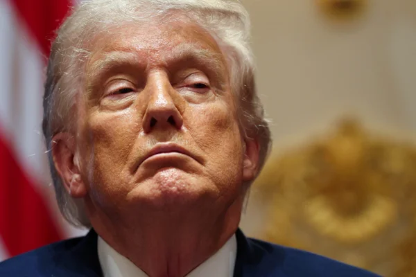 Governo Trump exigiu que Brasil permita "dissidentes políticos" na eleição