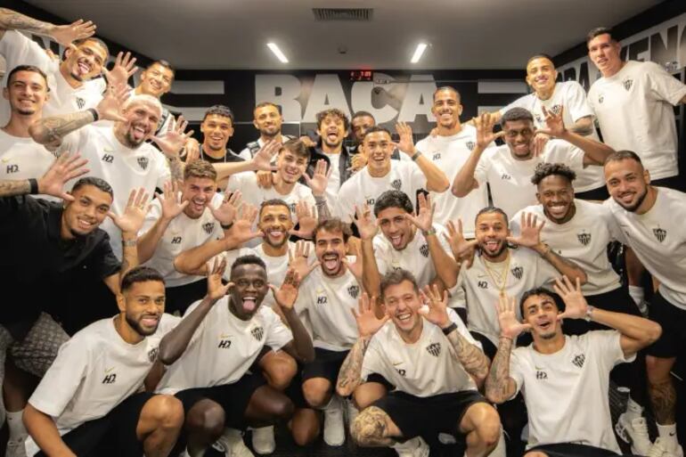 Neymar fez o Atlético jogar por sua honra. Provocações foram incentivos para goleada. Vieram a eliminação e a tristeza: Santos completou 10 anos sem títulos