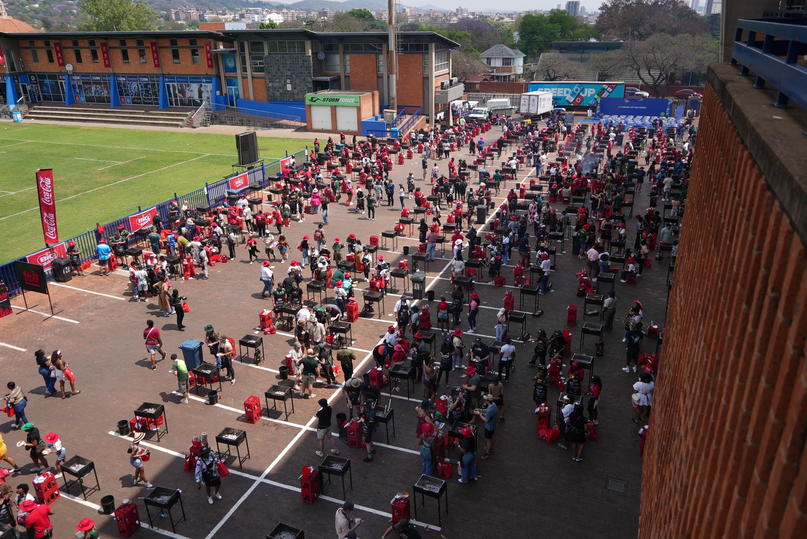 REVIEW: 'Irmãos' falha em aproveitar a verdadeira amizade entre os astros
