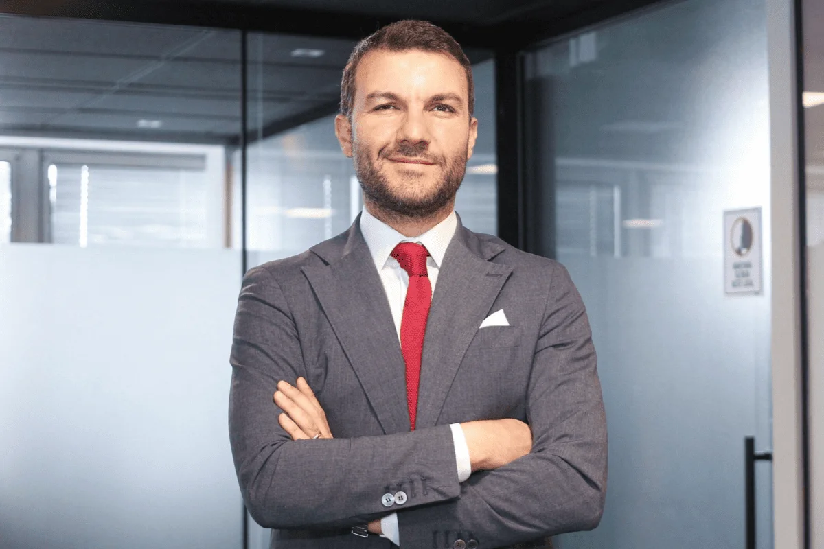 Candidato a deputado estadual do Novo contratou preso no 8/1 para campanha