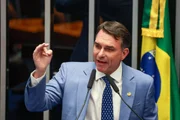 Direita articula formas de pressionar ministros do STF no Congresso