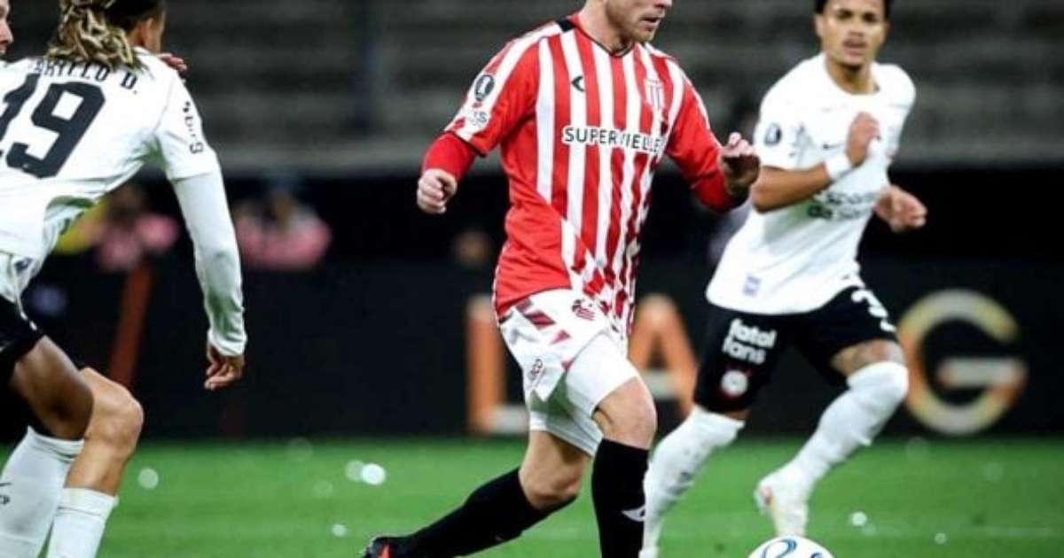 Com pênalti perdido no fim, Corinthians é eliminado da Libertadores
