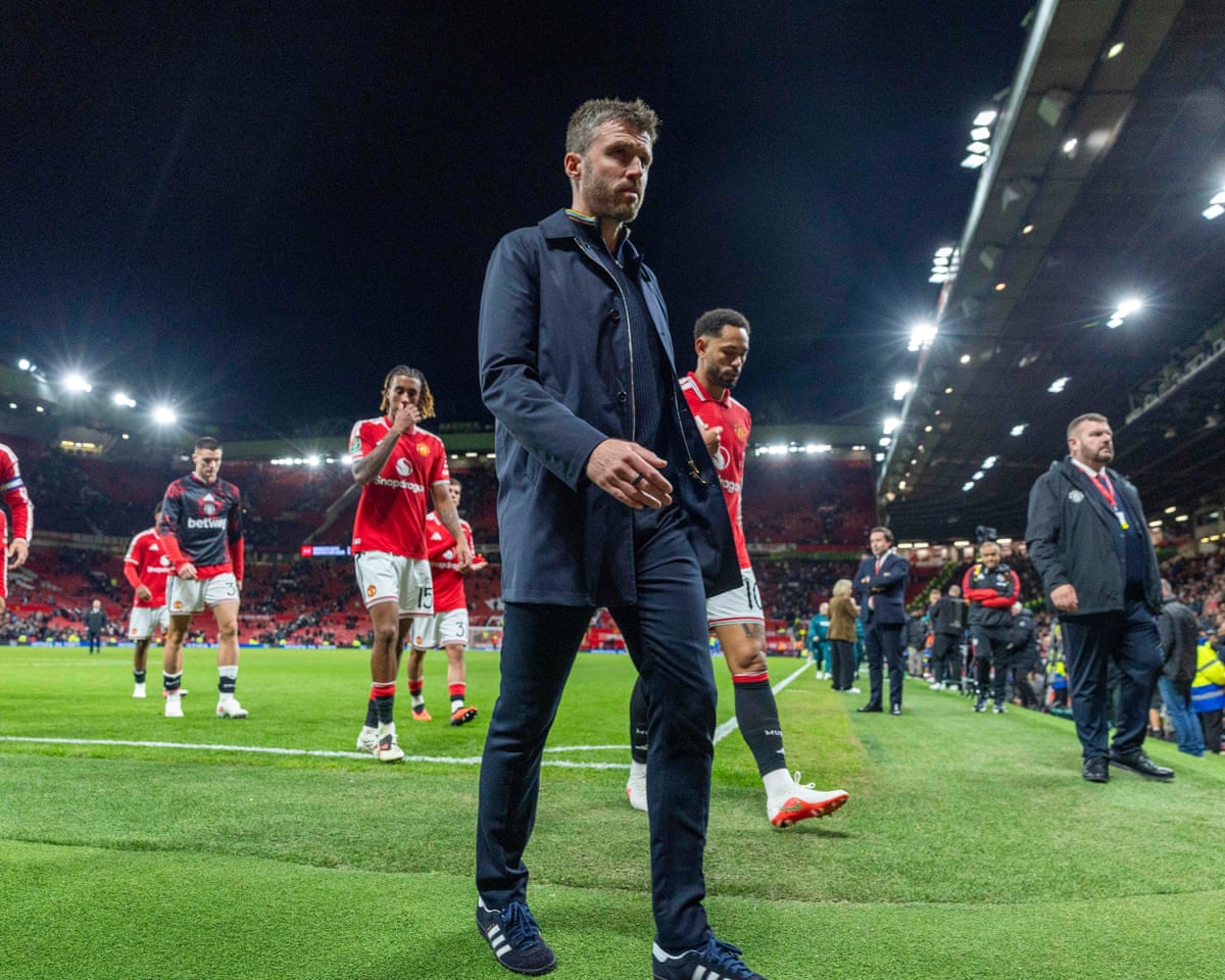 O calor está em Carrick, mas Wilcox deve compartilhar a culpa pelos problemas do Manchester United