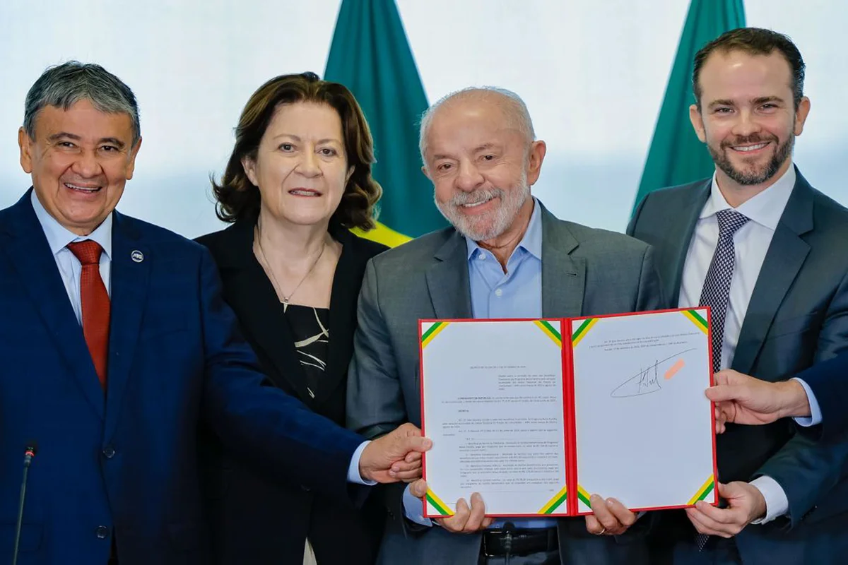 Aumento de bolsa é “questionável”, diz advogada de associação eleitoral