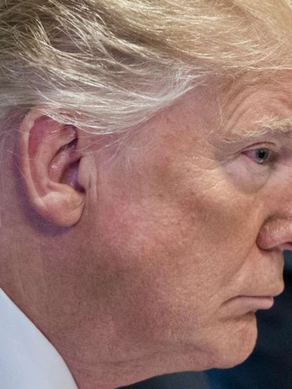 Por que Trump intensificou disputa com a imprensa ao barrar jornalistas da Casa Branca