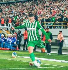 Experiente meio-campista adotou a número 23 – Foto: Divulgação/Atlético Nacional / Jogada10