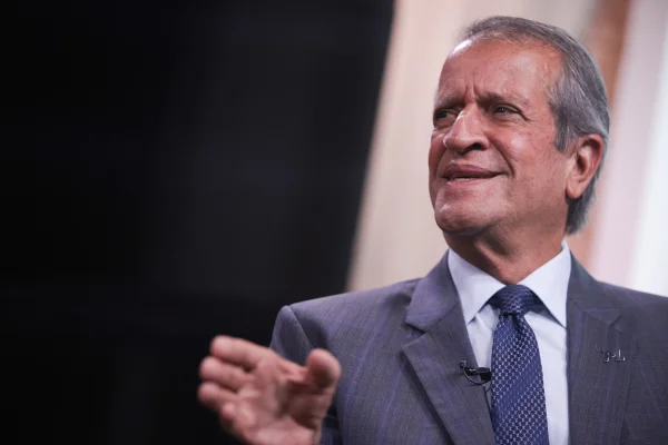 "Bobagem", diz Valdemar sobre aposta de que Flávio pode ganhar no 1º turno