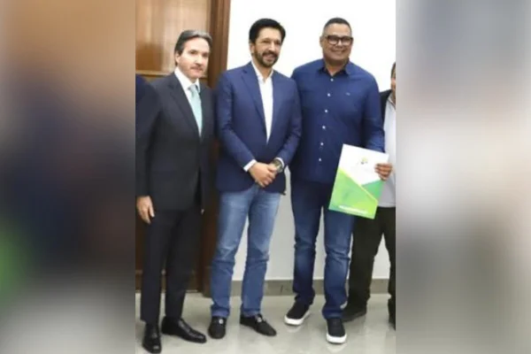 Delegado ligado a Nunes é citado em guerra sindical envolvendo Milton Leite - destaque galeria
