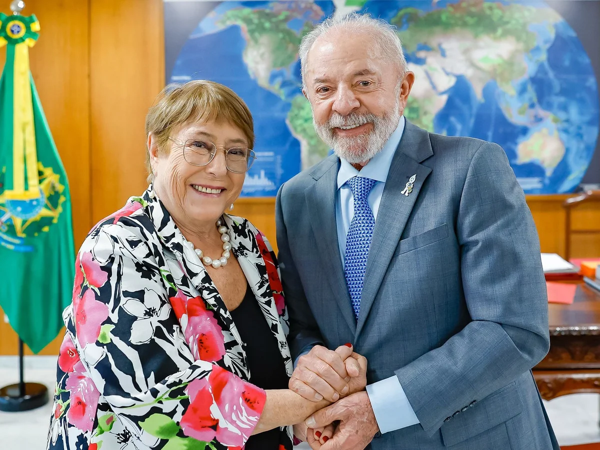 Apoiada pelo Brasil, Bachelet retira candidatura para assumir ONU