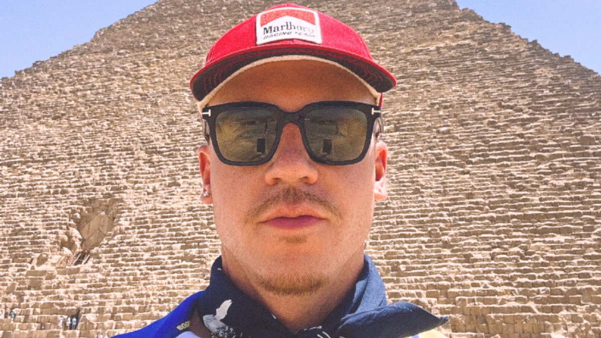 Macklemore doa 1 milhão de dólares à Palestina após deixar turnê de Ed Sheeran e desafia empresário