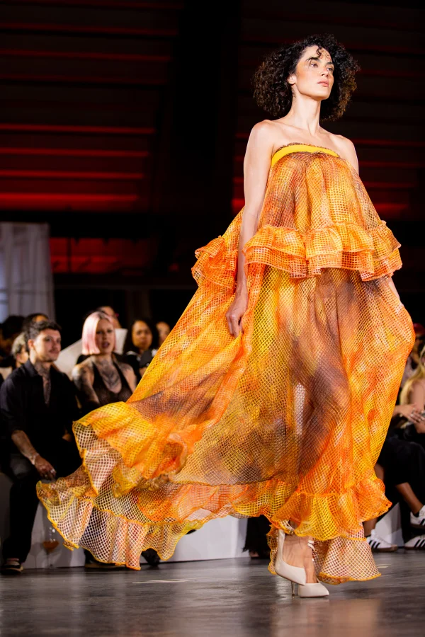 Por trás da passarela: equipe do Metrópoles Catwalk ganha os holofotes