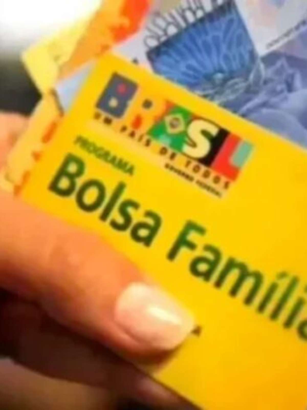 MP junto ao Tribunal de Contas da União pede suspensão de reajuste do Bolsa Família anunciado por Lula