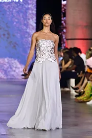 Victor Dzenk, Sun Rose e Almacor levam diversidade ao Metrópoles Catwalk