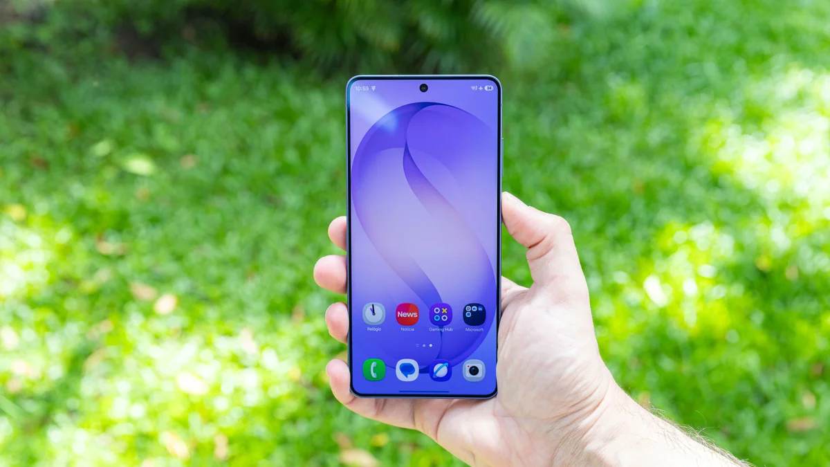 Imagem da matéria: Como ativar o Motion Assist, recurso dos Galaxy contra enjoo ao mexer no celular