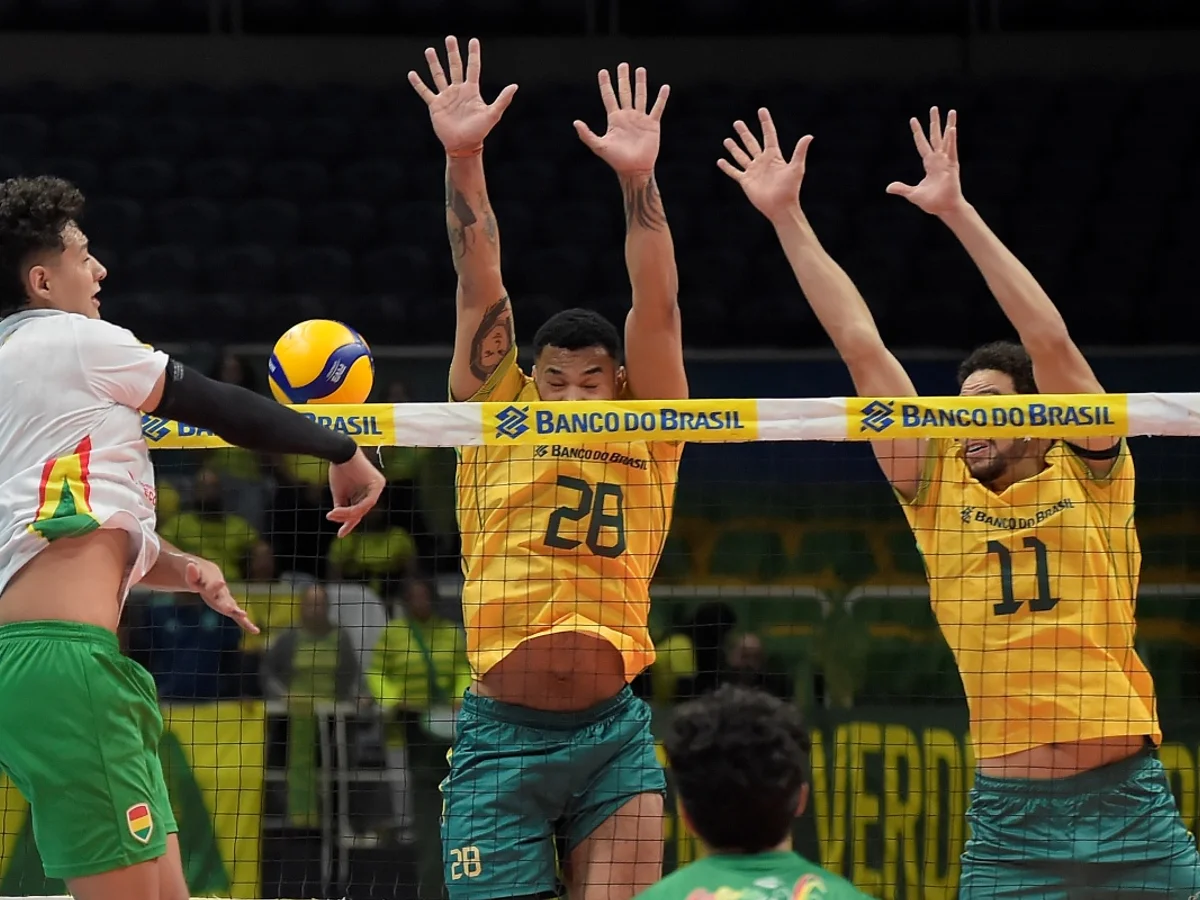 Brasil bate Bolívia e mantém invencibilidade no Sul-Americano de Vôlei