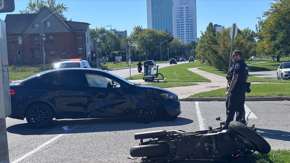 Motorcyclist taken to hospital after crash on Riverside Drive