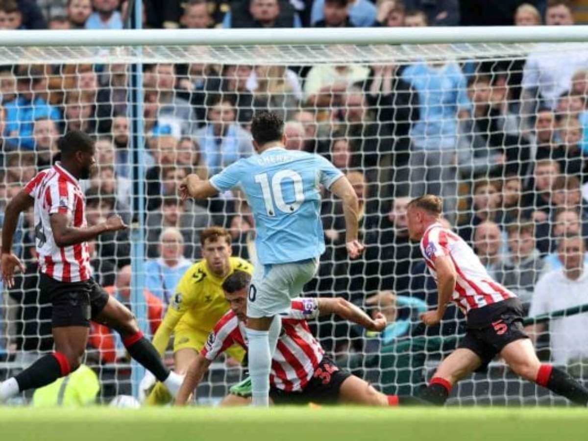 Em jogo eletrizante, City derrota o Sunderland e segue 100% na ponta