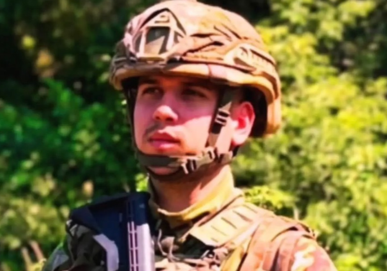 Brasileiro de 24 anos morre em primeira missão na guerra na Ucrânia
