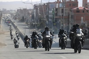 Gobierno de Bolivia prevé activar el estado de sitio como medida adicional al de excepción