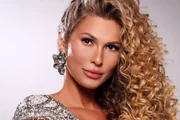 Unidos da Tijuca quer Lívia Andrade como rainha de bateria para 2027