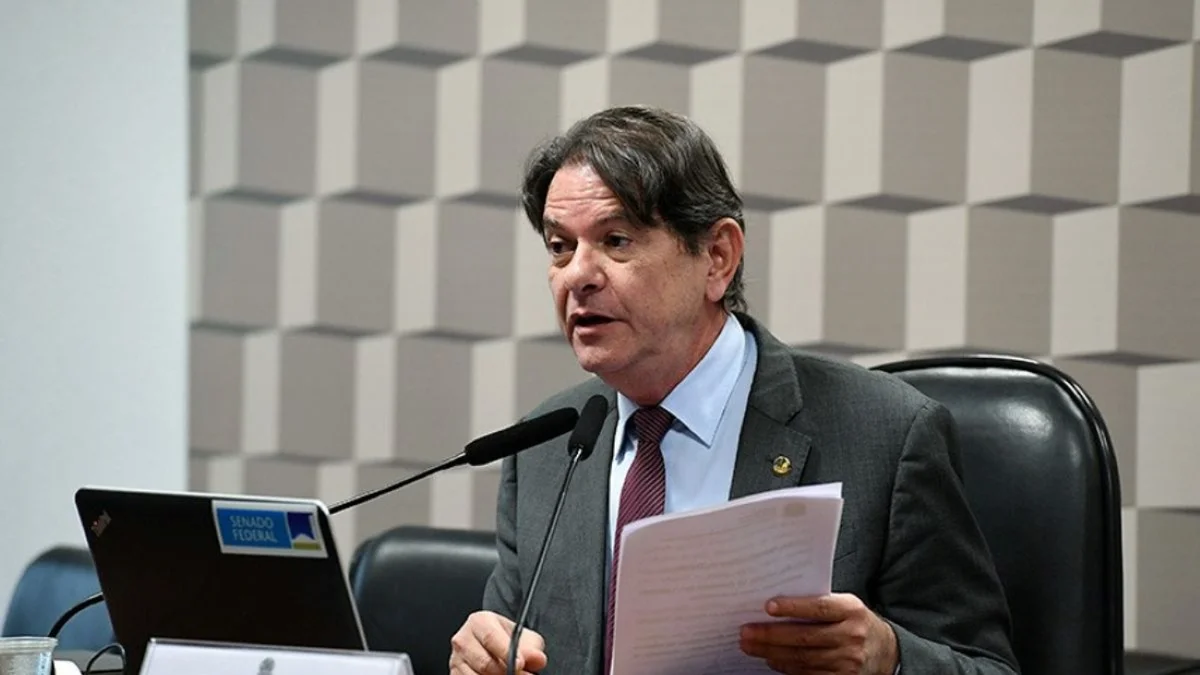 Real Time Big Data no CE: Cid lidera ao Senado; 2ª vaga tem empate técnico