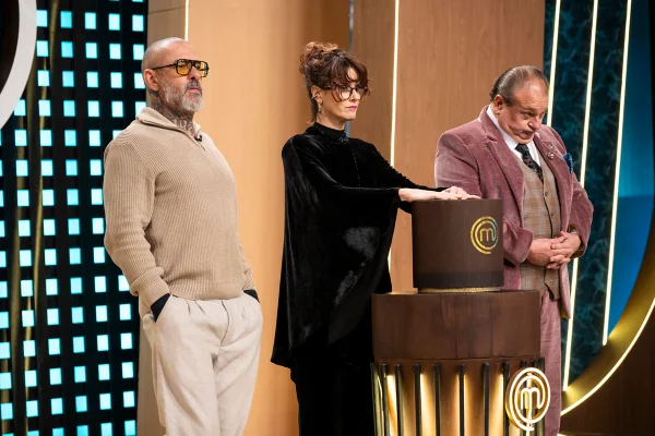 MasterChef elimina três participantes e define finalistas da 13ª temporada