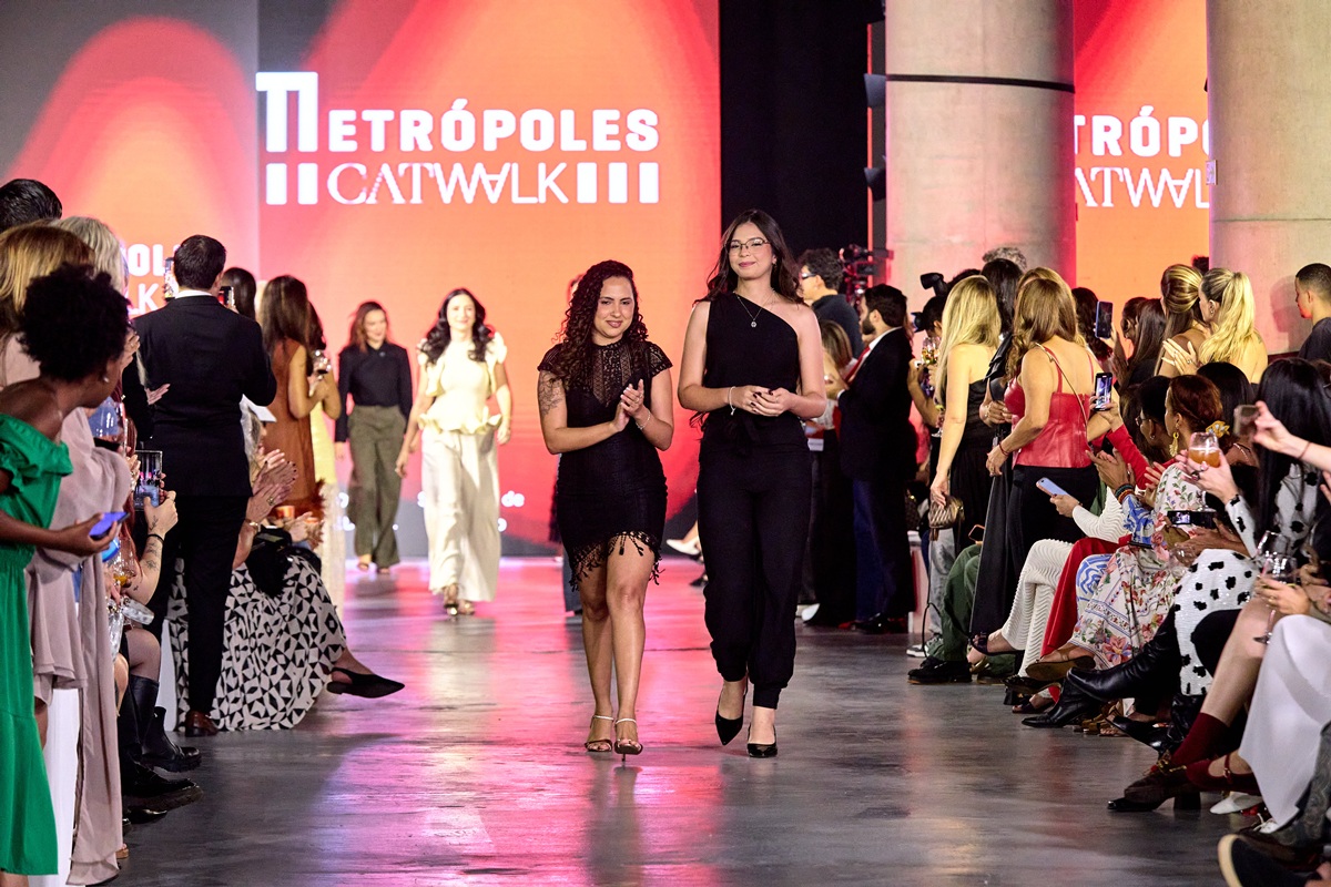 Por trás da passarela: equipe do Metrópoles Catwalk ganha os holofotes