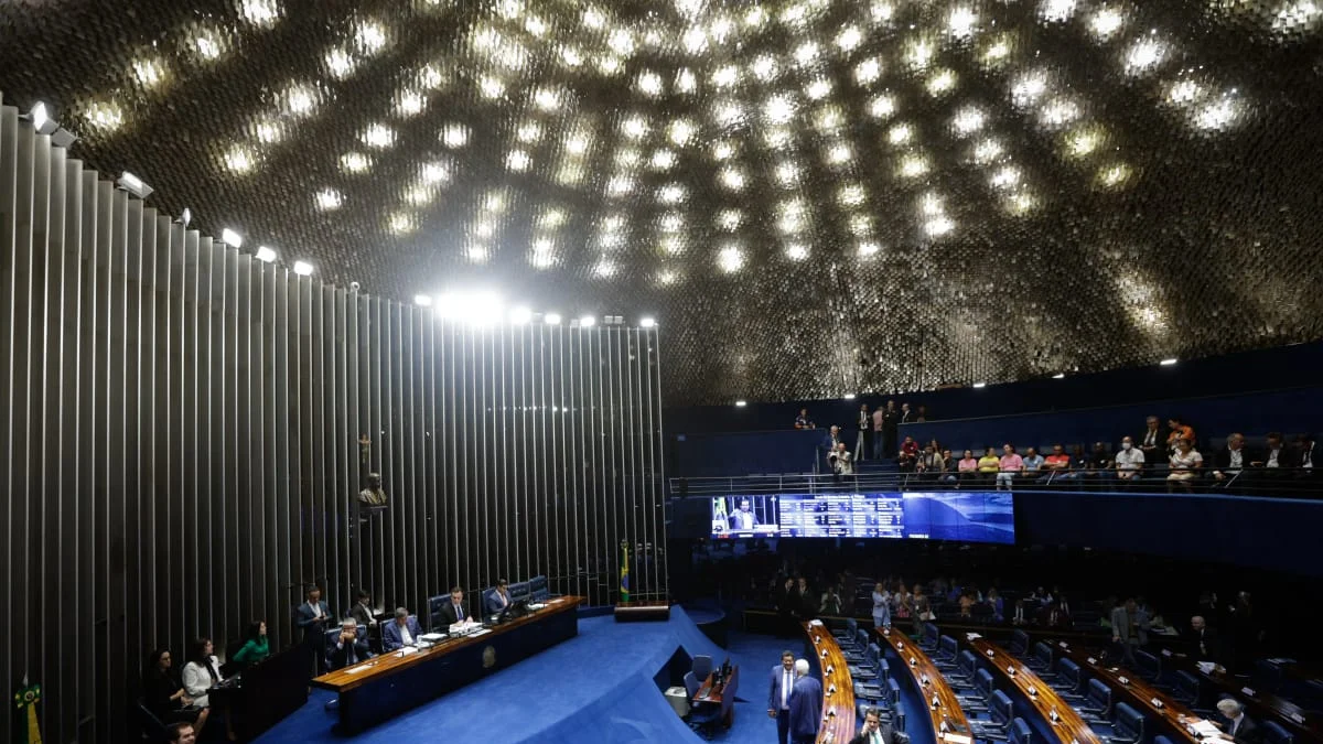 Direita articula formas de pressionar ministros do STF no Congresso