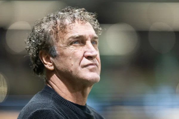 Cuca analisa eliminação do Santos e diz que jogadores sentiram o jogo