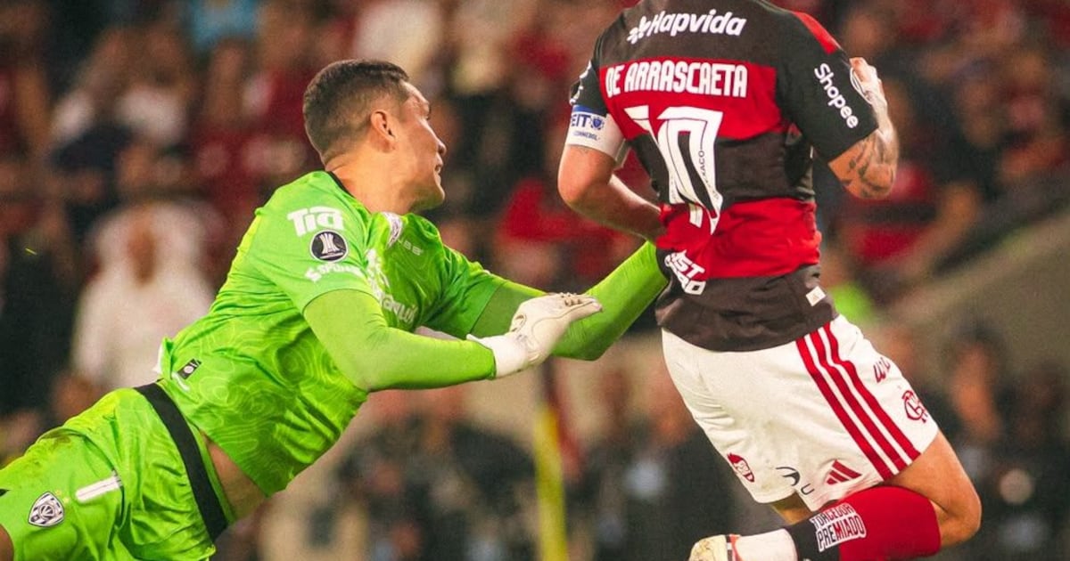 Gramado péssimo do Maracanã trava, mas salva o Flamengo. ‘Deveria ter começado com o Arrascaeta’, confessa Jardim. Time passou sufoco, mas está na semifinal