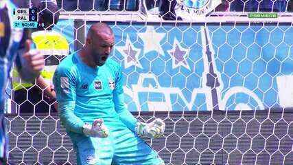 Weverton brilha em "lei do ex" e faz defesas importantes contra Palmeiras pelo Brasileirão