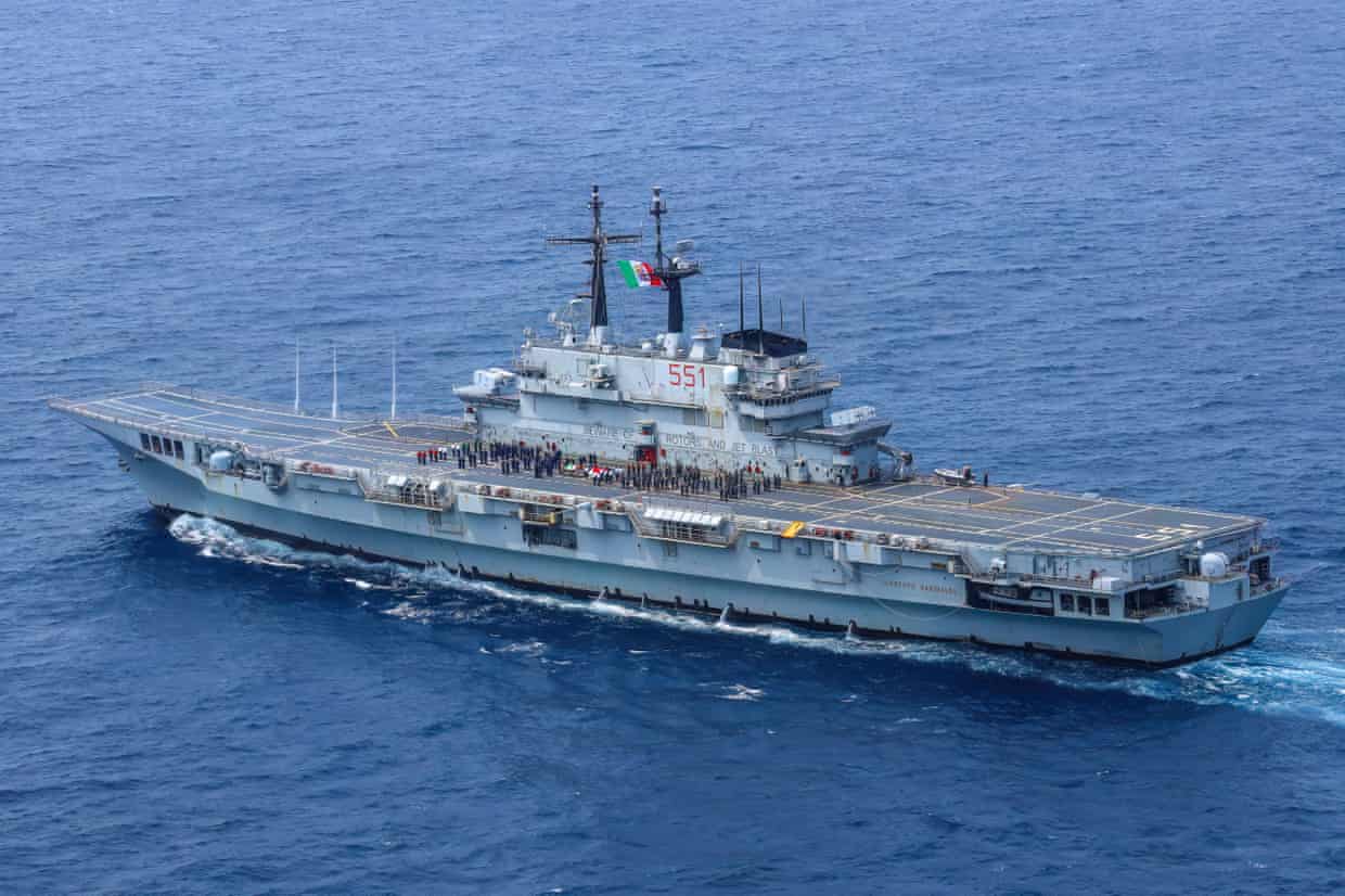A Indonésia recebe seu primeiro porta-aviões no meio de debates sobre custos e ambições militares