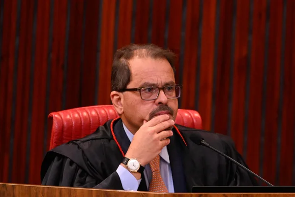 Caso Dallagnol chega ao TSE sob relatoria de ministro próximo a Moraes - destaque galeria