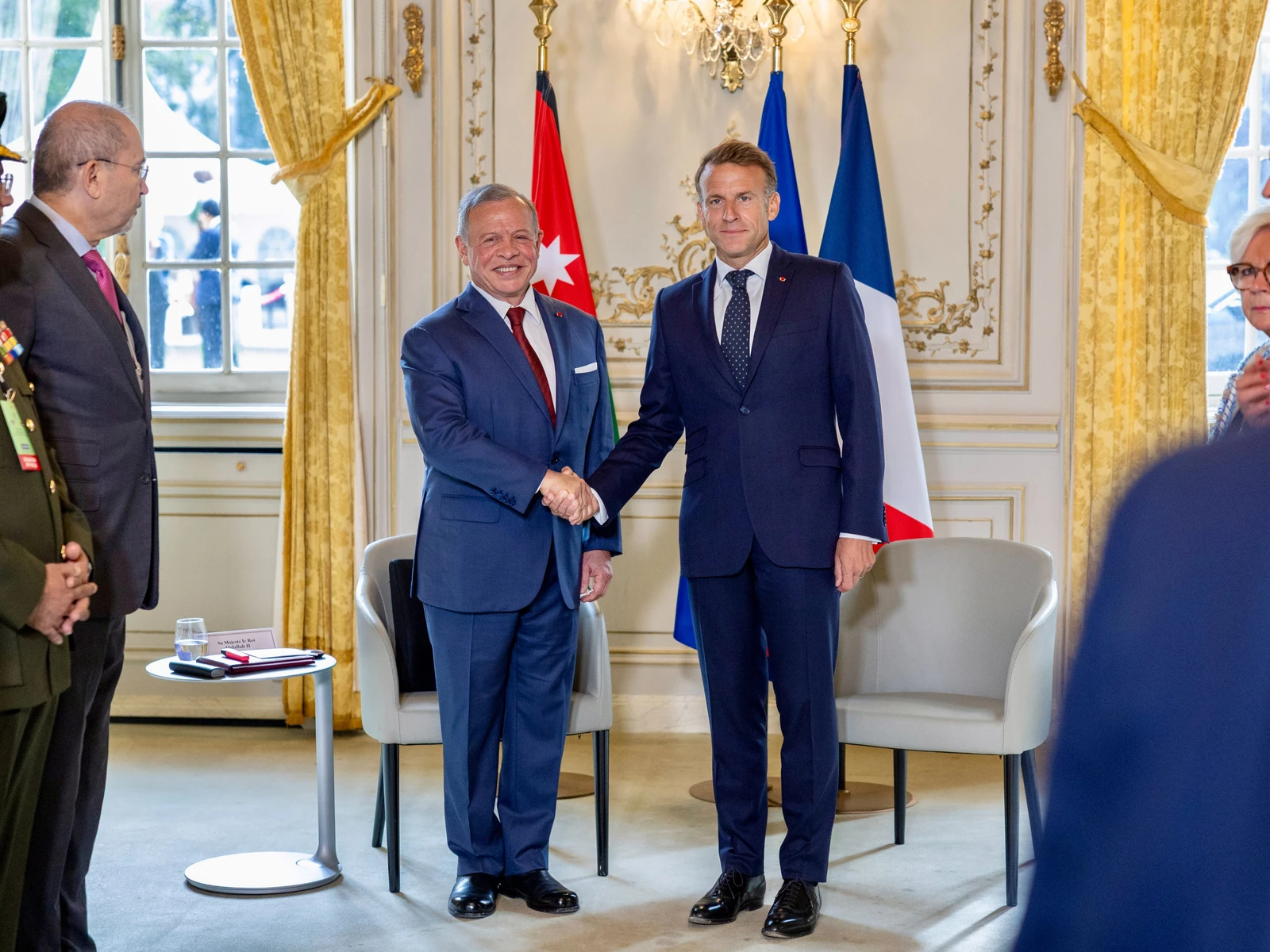 Jordânia e França assinam acordo de cooperação em defesa enquanto o rei Abdullah se reúne com Macron