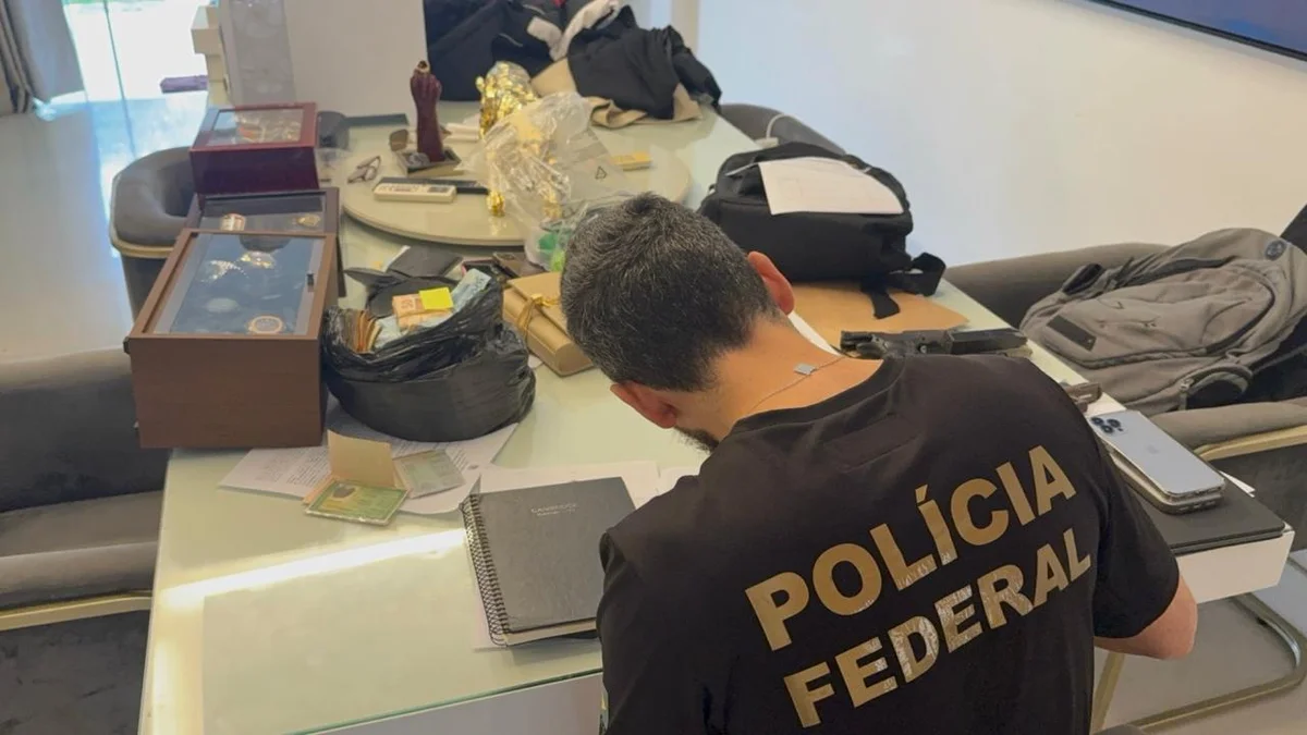 PM é alvo da PF por operar esquema de R$ 60 milhões em eletrônicos
