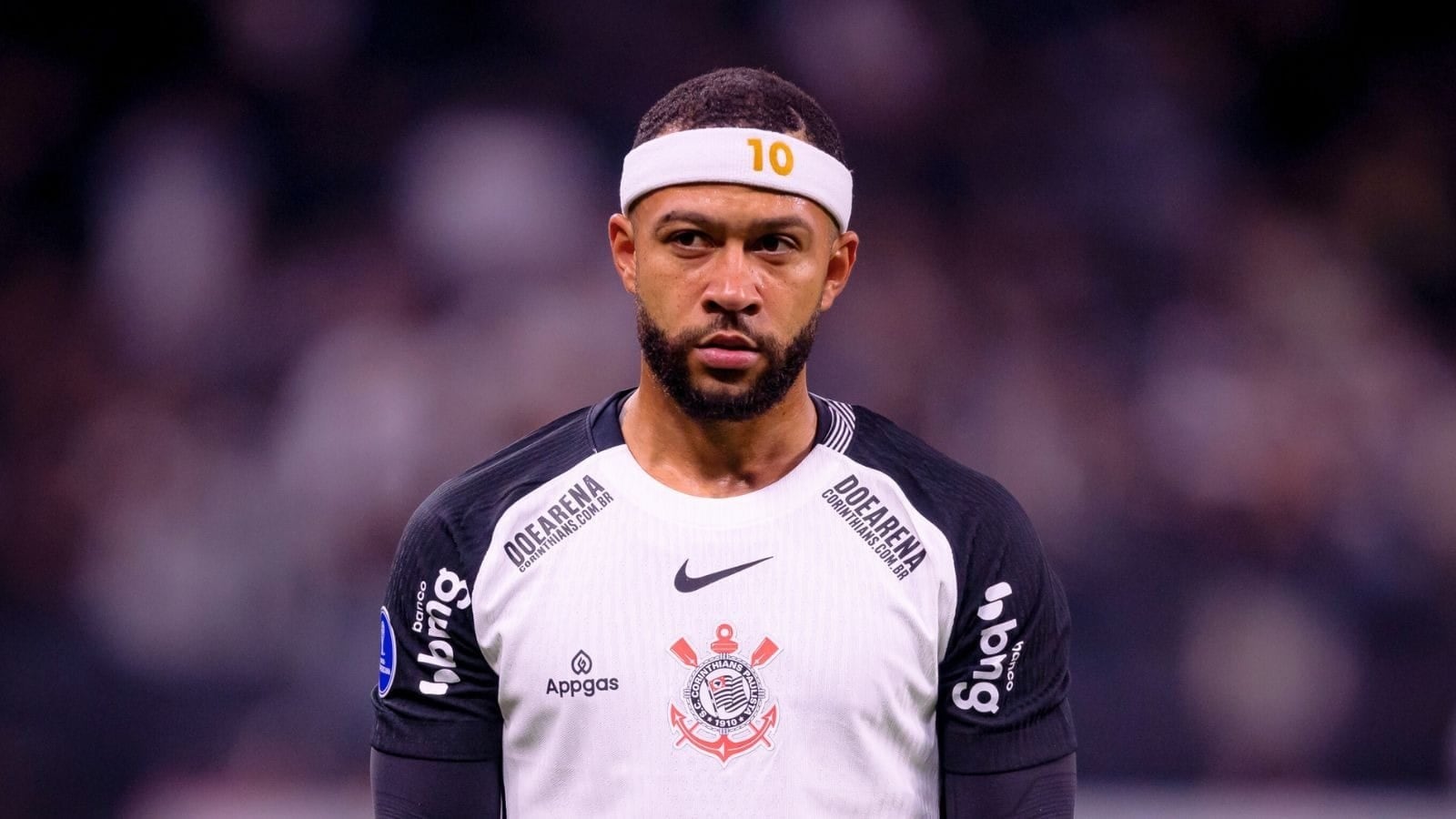 Memphis tem menos gols que Gui Negão e Pedro Raul, e custou bem mais do que Arrascaeta e Pedro juntos Rodrigo Coca/Corinthians