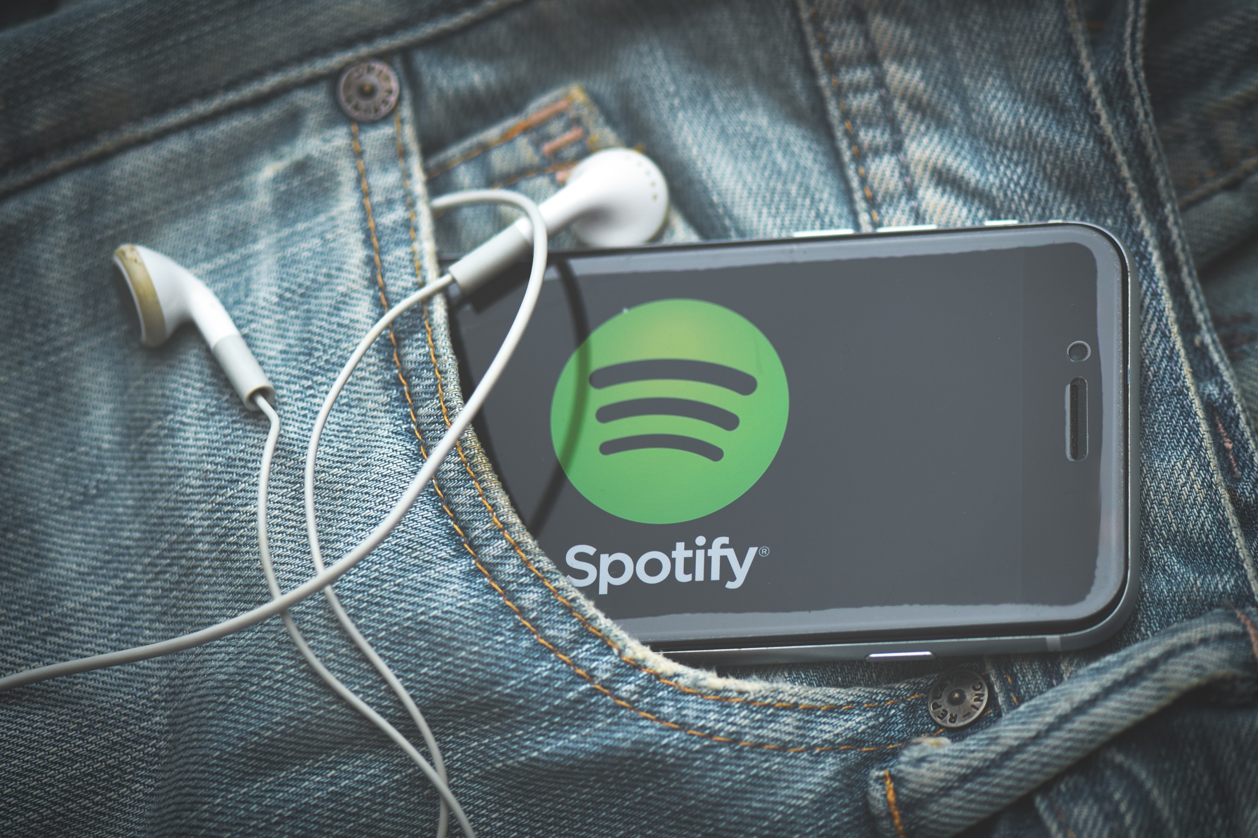 Spotify amplia programa de monetização para o Brasil e abre novas formas de ganhar dinheiro com podcasts e vídeos