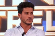 Arthur Aguiar é alvo de ação de despejo por dívida de R$ 166 mil