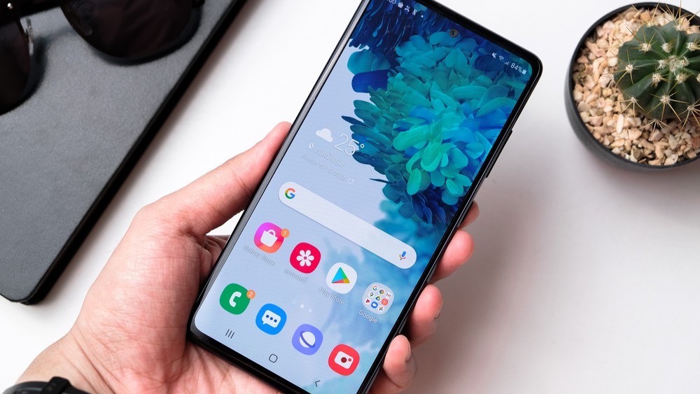 Android pode apresentar lentidão por diferentes motivos, como excesso de apps e uso de versões antigas do sistema — Foto: Reprodução/Shutterstock